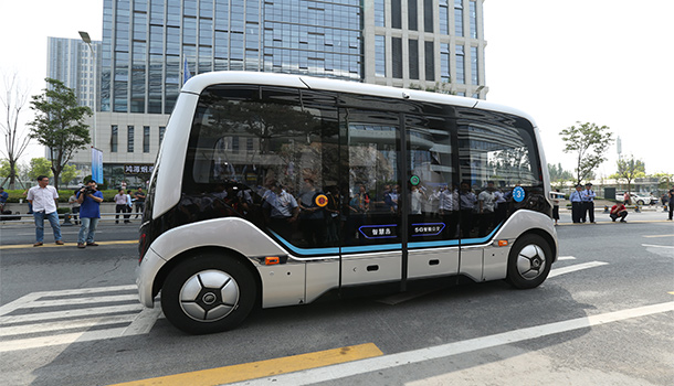 La conducción autónoma dio un paso importante, el bus inteligente 5G de YUTONG terminó la operación de prueba en carretera abierta