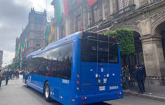 Viajando al otro lado del mundo, 63 trolebuses YUTONG abren electromovilidad en la CDMX!