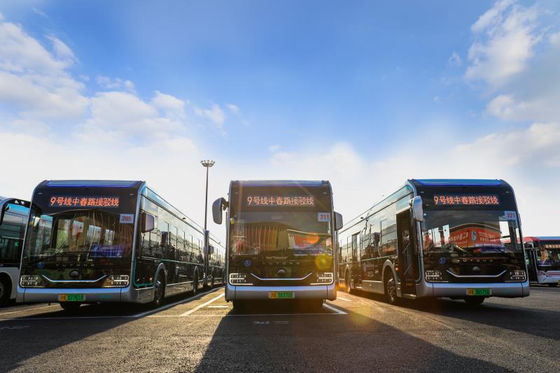 Los autobuses de Yutong sirven a la Exposición Internacional de Importaciones de China 2019