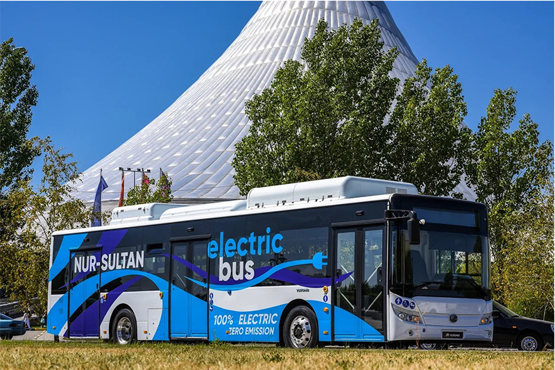 100 buses eléctricos Yutong exportados a Kazajistán